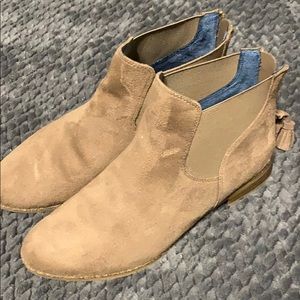 Women’s brown Boots